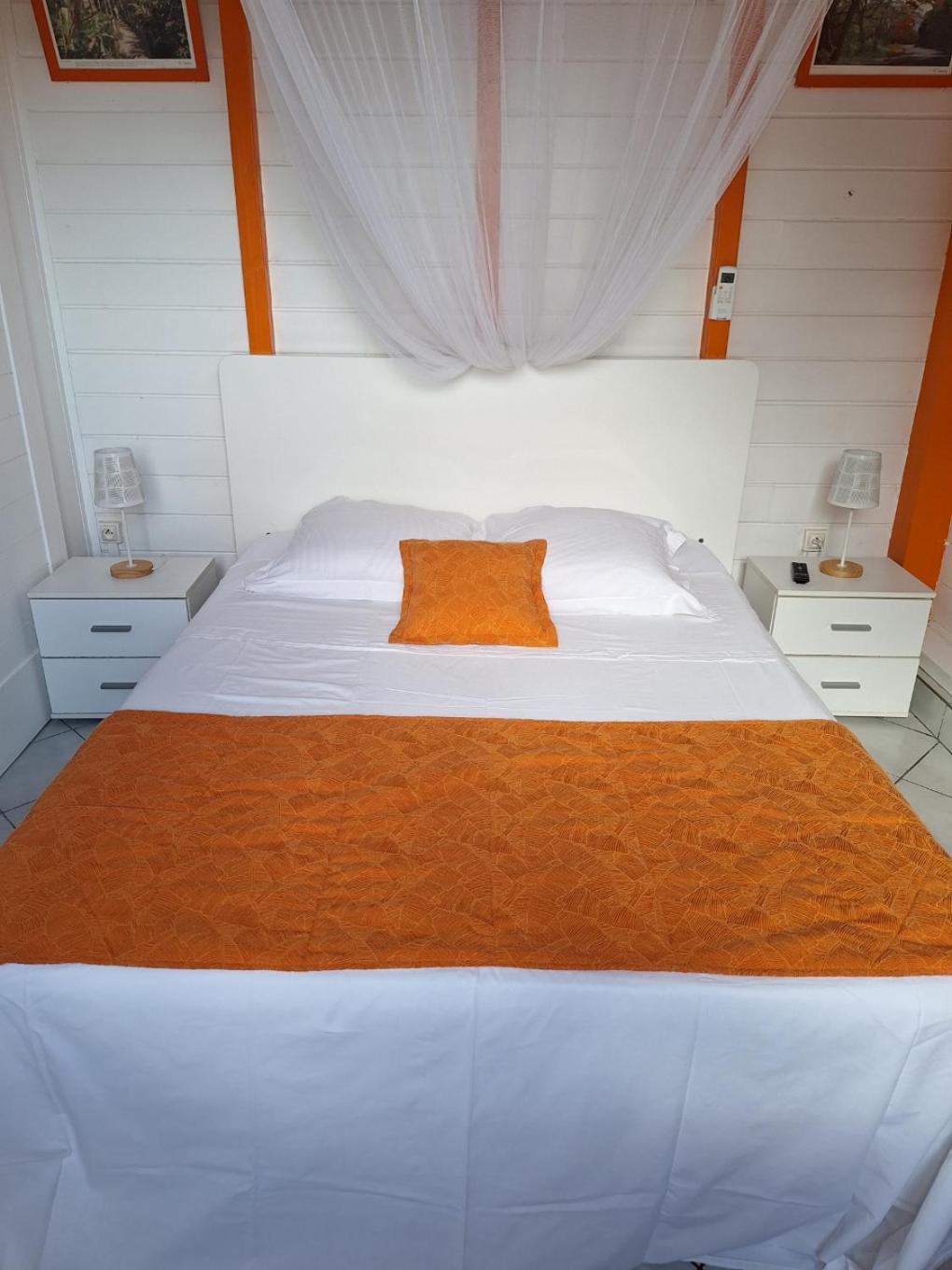 Bungalow Les Cerisiers บูญองต์ ภายนอก รูปภาพ